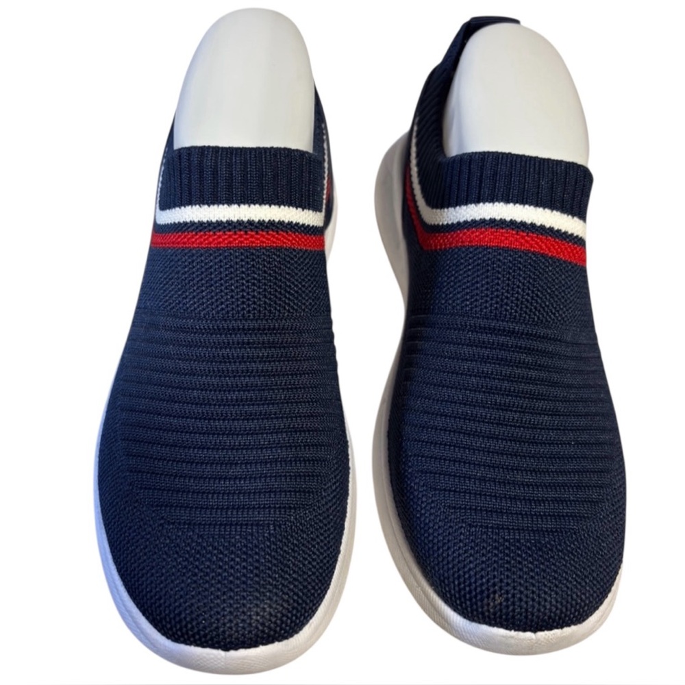 DANSKIN Charming NAVY Knit SLIP-ON Casual Comfort WALKING Shoes Sneakers Sz 8